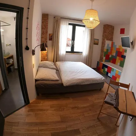 Gusto Guest house *